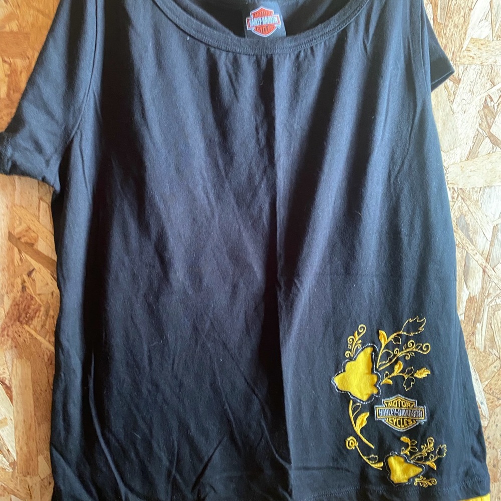 Harley-Davidson Black Tee with Gold Embroidered Logo